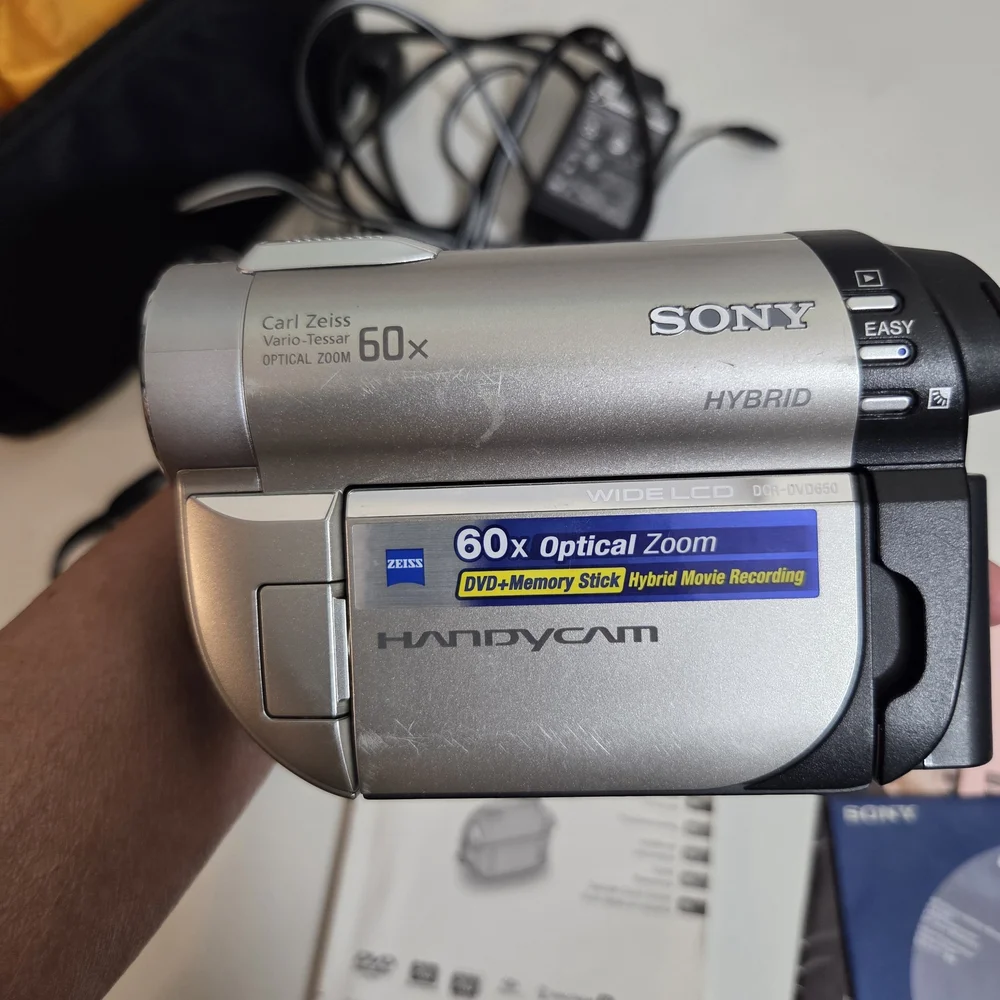 Sony Handycam DVD650/DVD850 ELECTRONIC Camara